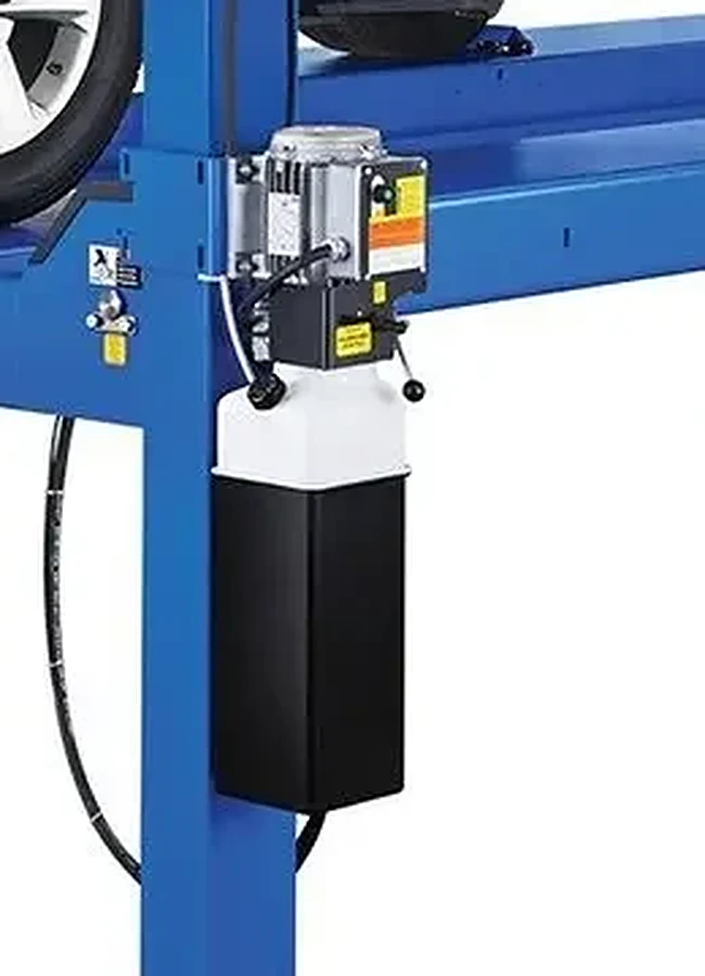 Elevador Cuatro Columnas 6350 kg - Rotary Lift SM14L — Unidad de potencia hidráulica en la columna